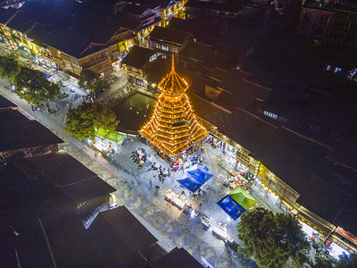 城市夜晚肇兴侗寨航拍夜景旅游区无人机摄影图配图