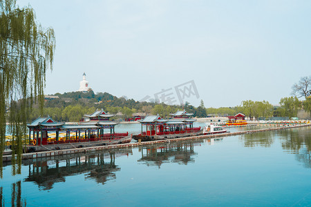 北京地标景点白天北海公园户外环境摄影图配图