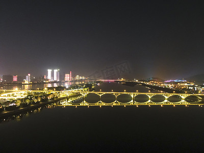 航拍湖南湘江橘子洲夜景摄影图配图