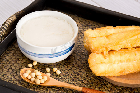 豆浆机免扣格式摄影照片_早餐中餐美食好吃豆浆豆腐脑摄影图配图