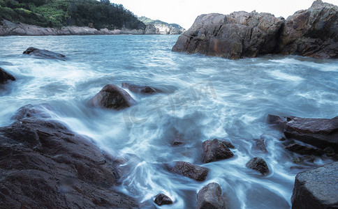 无水摄影照片_海浪海水下午海水海岛无摄影图配图