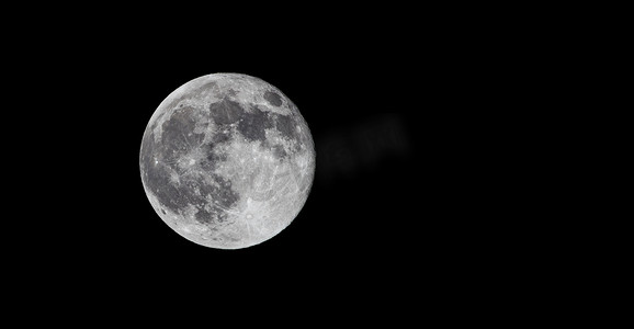中秋摄影照片_月球晚上月亮天空记实摄影图配图