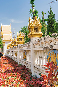 洛阳白马寺白天围墙泰国馆游览摄影图配图