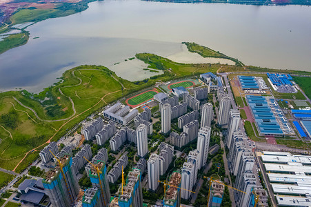 武汉城市建筑群晴天建筑群居民楼俯拍摄影图配图