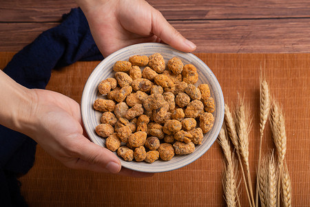 特色风味摄影照片_特色美食小吃怪我胡豆传统饮食摄影图配图