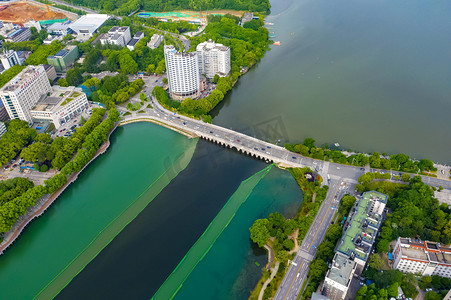 水果湖摄影照片_武汉城市建筑白天建筑双洞桥水果湖俯拍摄影图配图