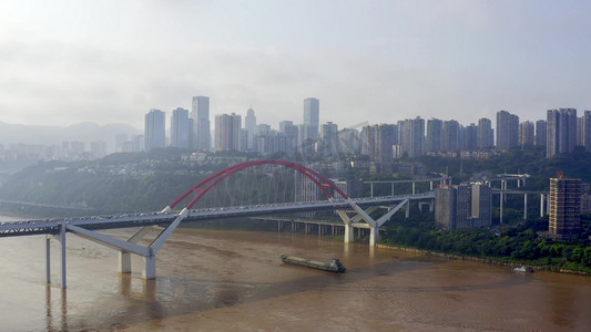 航拍重庆菜园坝大桥洪水河流
