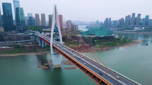 重庆豌杂面摄影照片_航拍重庆千厮门嘉陵江大桥地标建筑