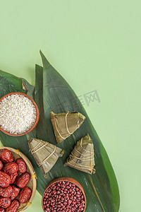 传统中式海报摄影照片_粽子端午节美食创意静物传统节日摄影图配图