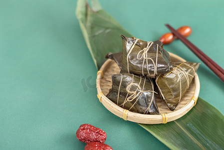 端午节节日粽子创意美食静物摄影图配图