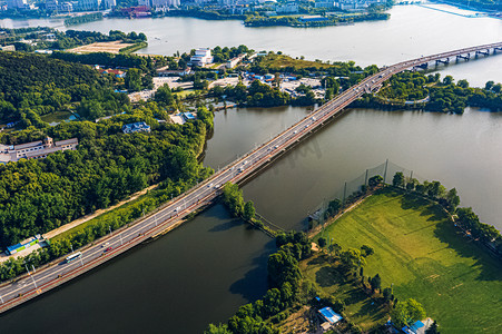 武汉城市建筑晴天建筑光谷大桥俯视航拍摄影图配图