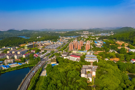 武汉城市建筑群晴天建筑群珞喻山航拍摄影图配图