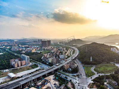 乡村夕阳高速公路日落航拍摄影图配图