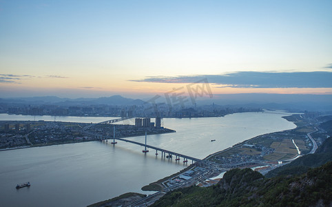 城市江摄影照片_温州瓯江城市日落瓯江城市无摄影图配图