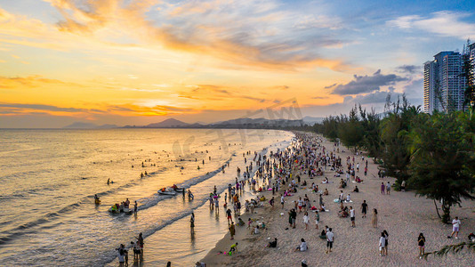 三亚夏天沙滩海岛旅游摄影图配图