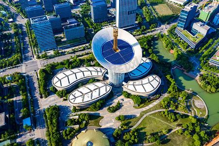 俯拍城市摄影照片_武汉城市建筑晴天地标光谷未来科技城航拍摄影图配图