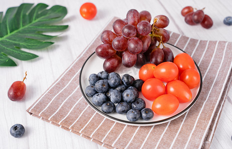 水果新鲜营养鲜果食品摄影图配图
