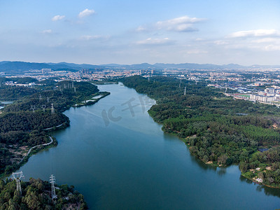 风景白天水库空中航拍摄影图配图