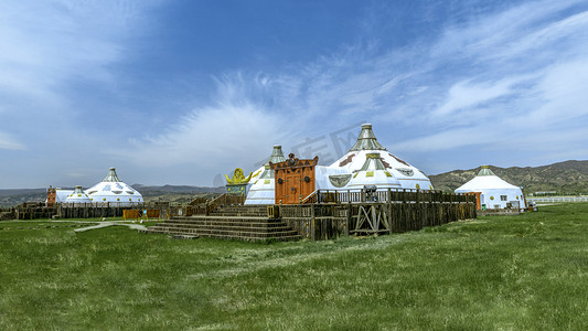 厨具素材摄影照片_植被蒙古包上午蒙古包夏季素材摄影图配图