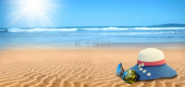 夏季沙滩防晒草帽墨镜图片背景
