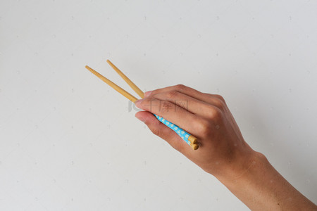 碗筷高级背景图片_彩色日系碗筷手势