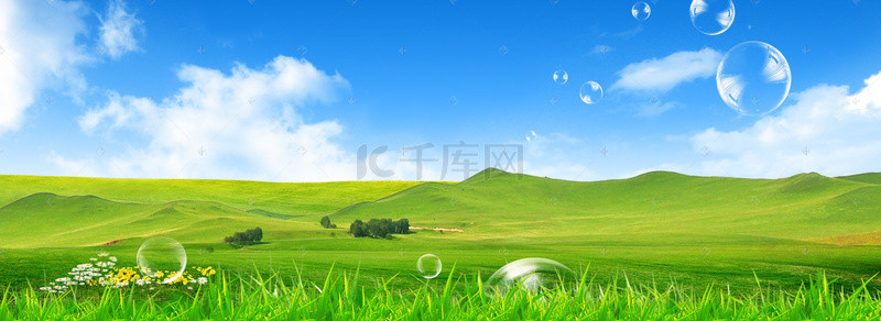 清新绿色远山背景图片_夏日清新蓝天草地亲近自然背景