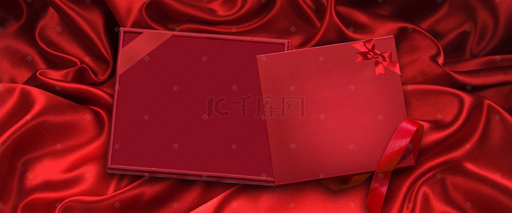 有了你背景图片_感恩节礼盒红色背景