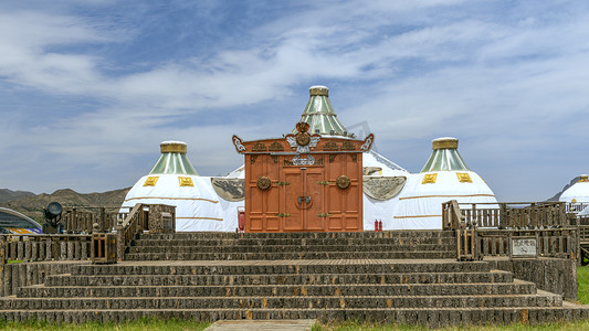 蒙古包正面外景上午蒙古包夏季素材摄影图配图