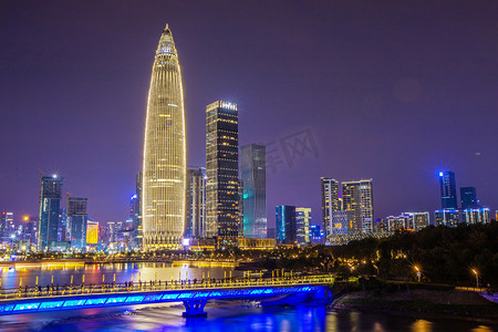 深圳cbd摄影照片_深圳湾夜景深圳高楼大厦旅行摄影图配图