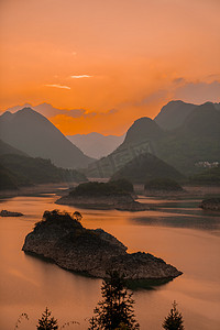 桃花湖晚霞夕阳山水夕阳风景旅游特写摄影图配图