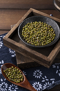 新鲜美食食材豆类绿豆摄影图配图