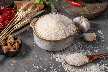 颗粒颗粒摄影照片_饮食健康营养大米食材摄影图配图