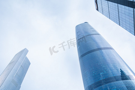 城市白天高楼大厦广州珠江新城建筑摄影图配图