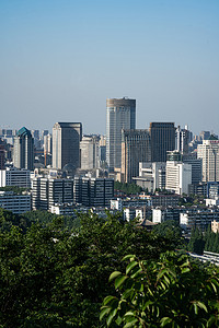 风景摄影照片_城市午后建筑城市风光摄影图配图