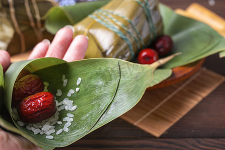 糯米食材红枣端午节粽子摄影图配图