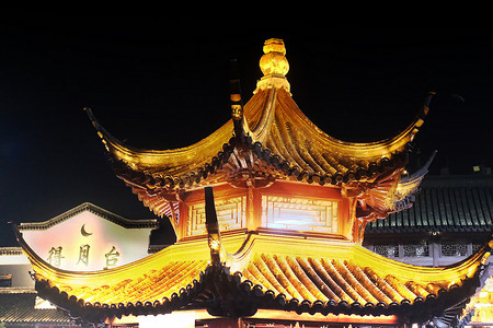 上海夜景屋檐建筑无摄影图配图