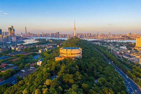 武汉城市地标夕阳龟山电视塔地标航拍摄影图配图