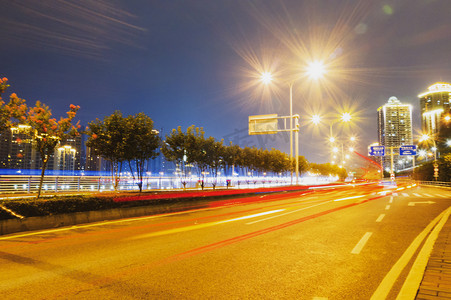 车流慢门摄影照片_重庆夜景车流慢门摄影摄影图