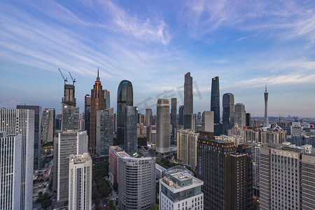 天台表白摄影照片_广州地标城市建筑群下午CBD天台拍摄摄影图配图