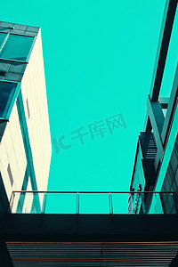 北京三里屯城市建筑蓝天实拍摄影图配图