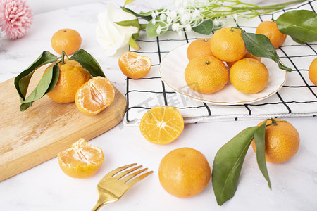 水果白天果实橘子室内静物摆拍摄影图配图