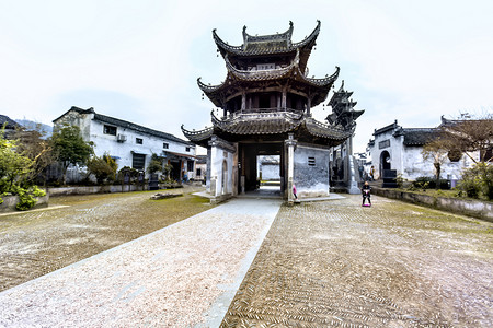 古风摄影照片_人物亭子和道路的照片摄影图