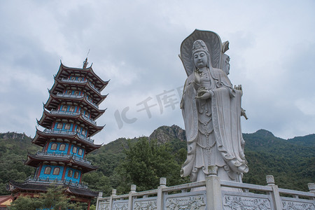 观音菩萨下午佛像寺庙无摄影图配图