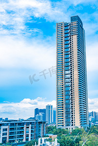 蓝天云彩城市建筑房产摄影图配图