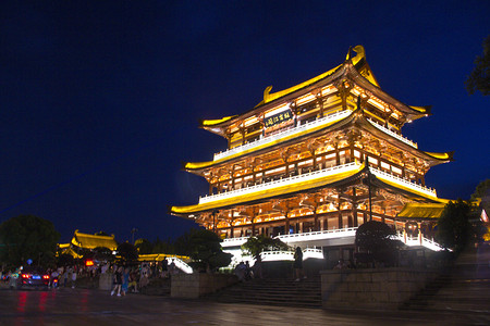 长沙夜景杜浦江阁杜浦江阁夜景城市建筑摄影图配图