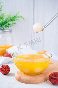 果汁夏日冷饮美味水果茶摄影图配图