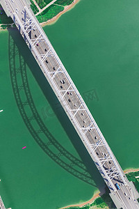 城市中午南宁永和大桥风光海边无人机摄影图配图