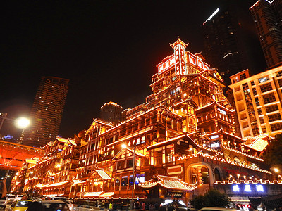 江夜景摄影照片_重庆夜景洪崖洞景区夜色民俗区摄影图配图