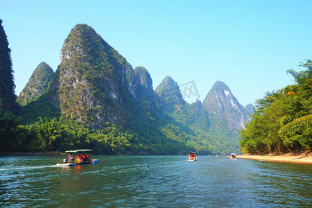 桂林山水漓江风景区山川胡泊摄影图摄影图配图