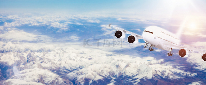 创意远山背景图片_简约航空商务创意合成背景